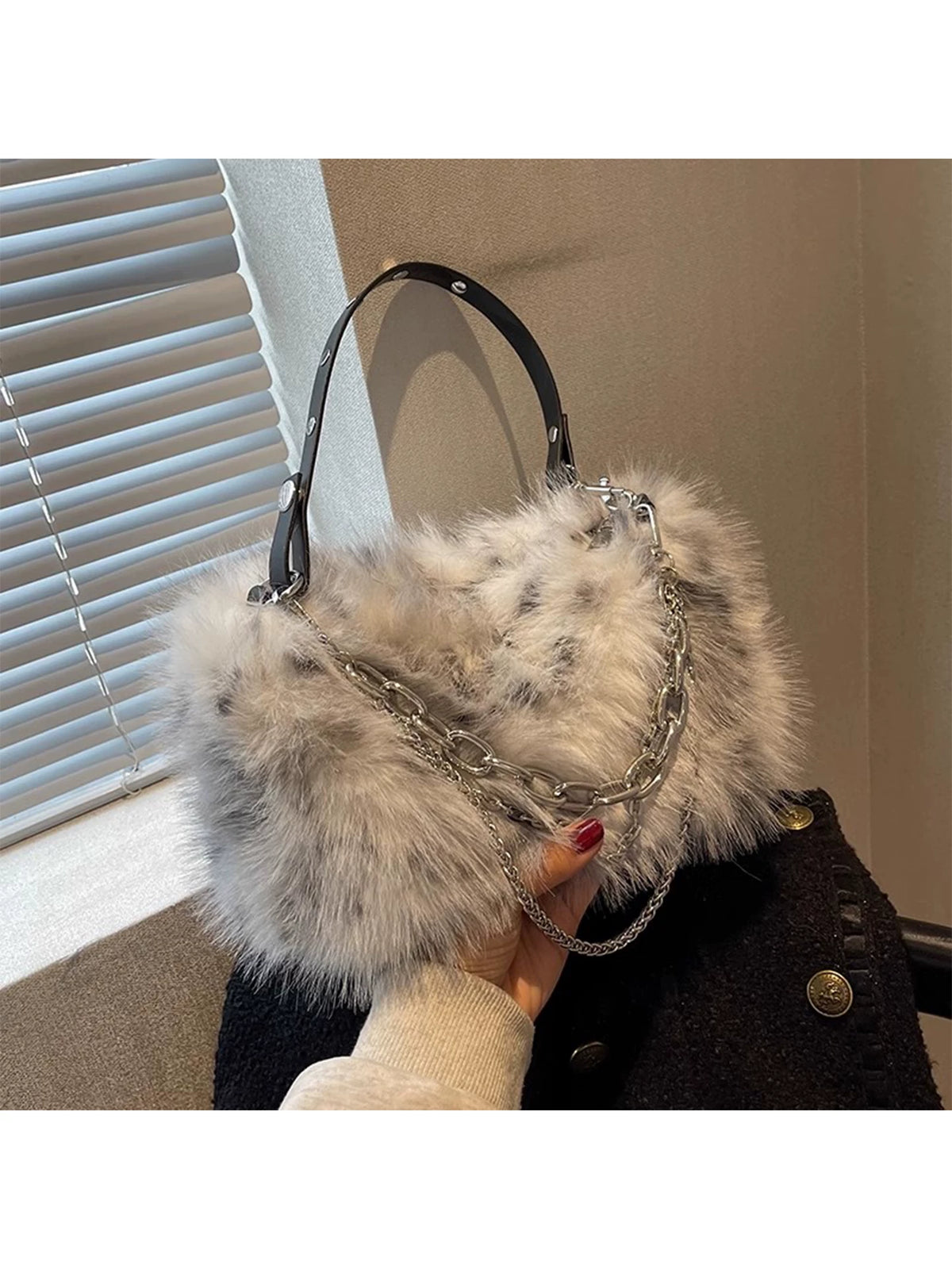 Women's Fall Winter Fuzzy Plush Underarm Bag Crossbody for Travel and Sightseeing Everyday Casual Streetwear School Evening