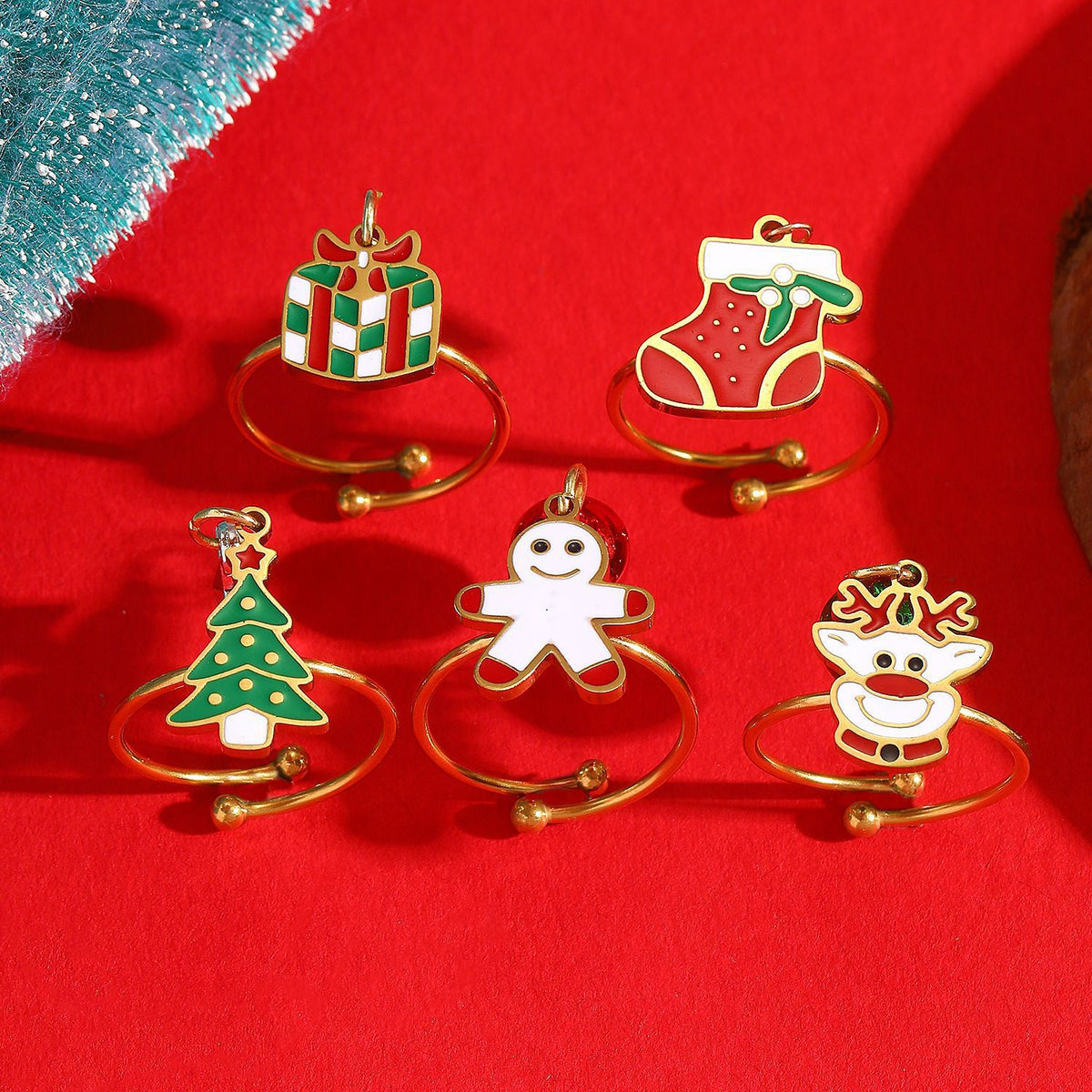 Christmas Ring Set, Snowman, Reindeer and Christmas Tree Rings, 10-Piece Assorted Holiday Party Favor Pack, Stocking Stuffers and Gift Exchange Present for Kids
