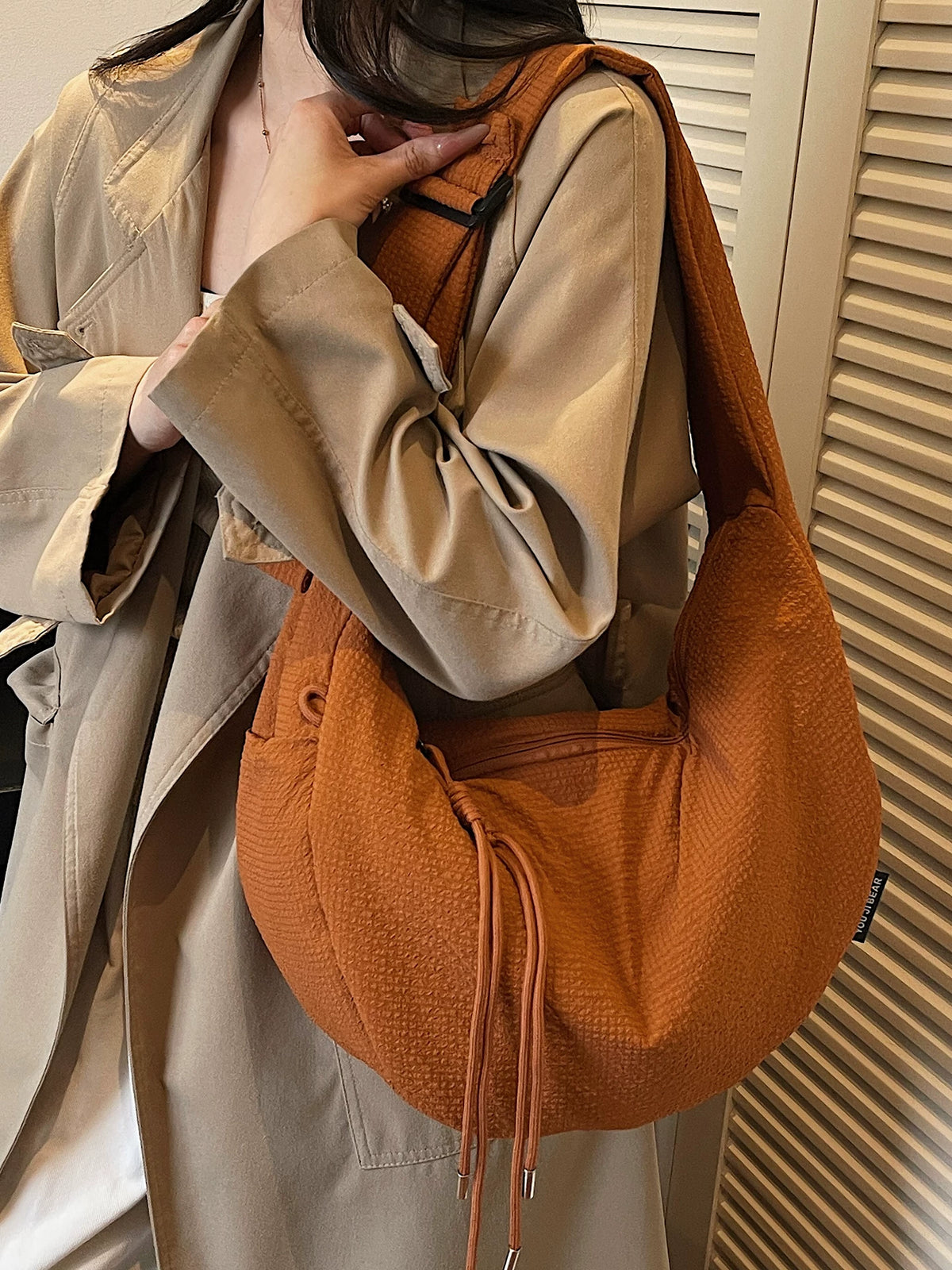Women's Large-Capacity Office Workwear Casual Dumpling Bag Crossbody Purse for Travel and Sightseeing Everyday Streetwear Date Night School