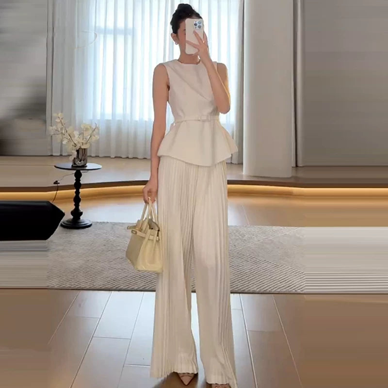 White / XS
